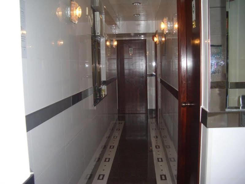 הונג קונג Maple Leaf Guest House מראה חיצוני תמונה